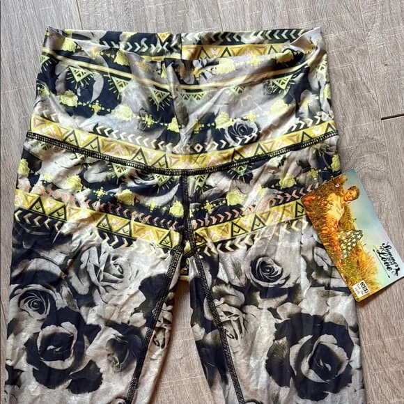 Teeki Black and Gold Floral Leggings - Picture 2 of 5